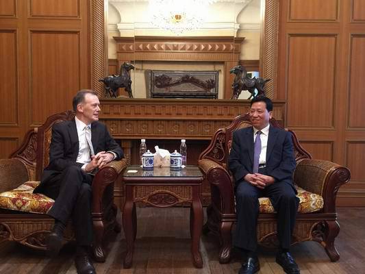 Chairman LvYongjie meets with the delegation by Graeme Meehan of Australian Consulate-General Shanghai, China