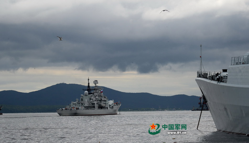 Chinese, Russian frigates leave Vladivostok during Joint Sea-2015 II drill