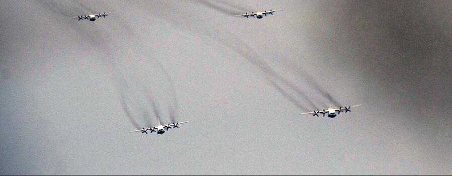 Amazing photos of Chinese fighter jets