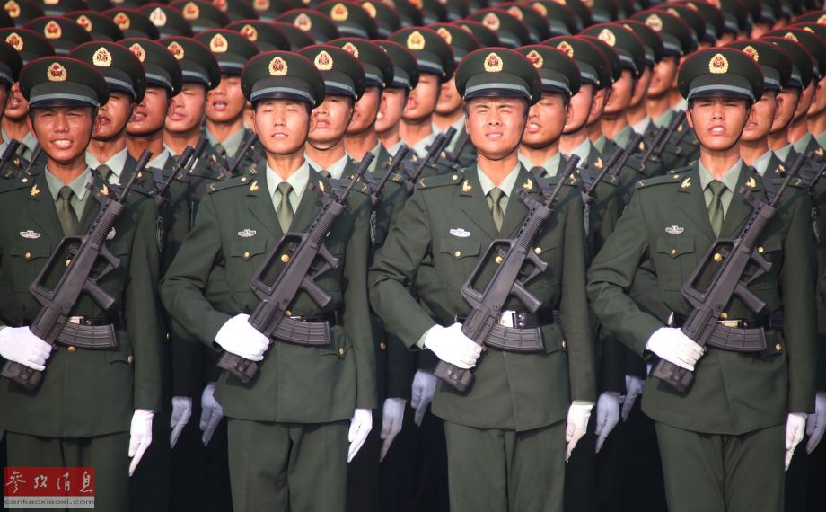 Chinese solders train for V-Day military parade