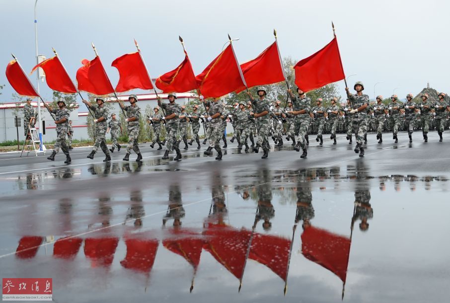 Chinese solders train for V-Day military parade