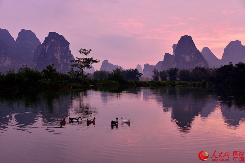 Fairyland-like Ming Shi Garden in Guangxi