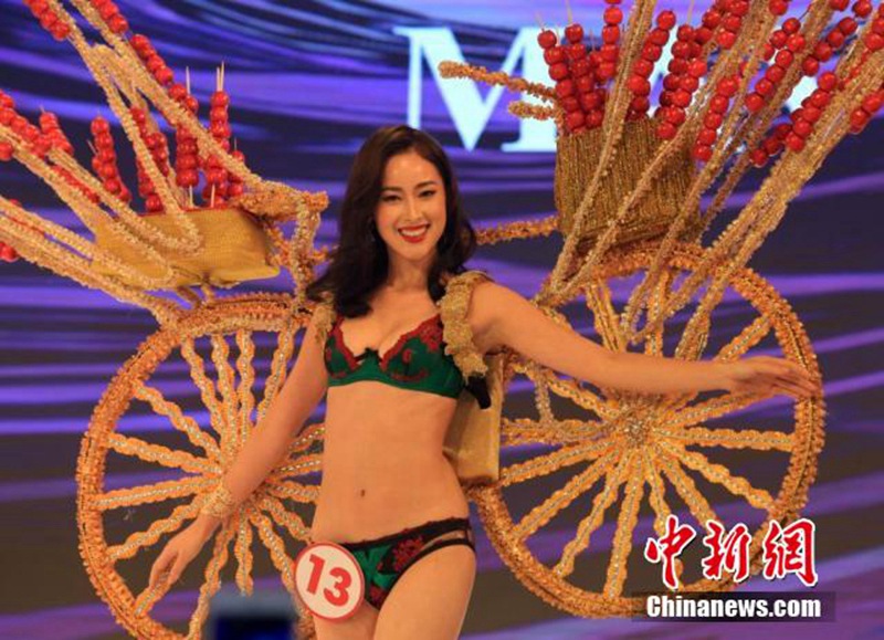 Lingerie show enlightens Miss Universe beauty pageant