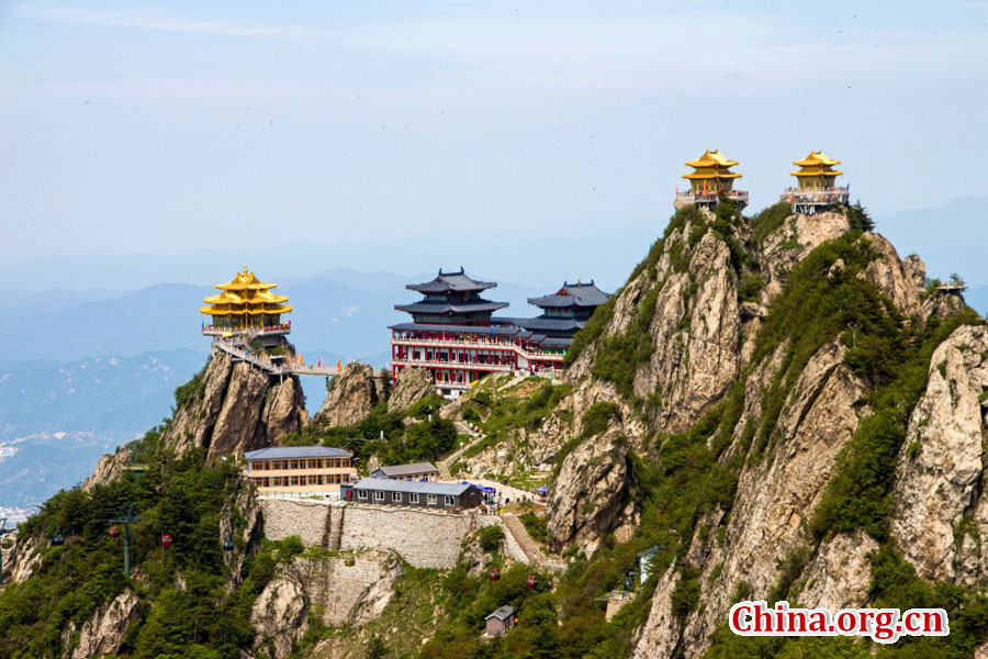 In Search of Taoism at Laojun Mountain in Luoyang 