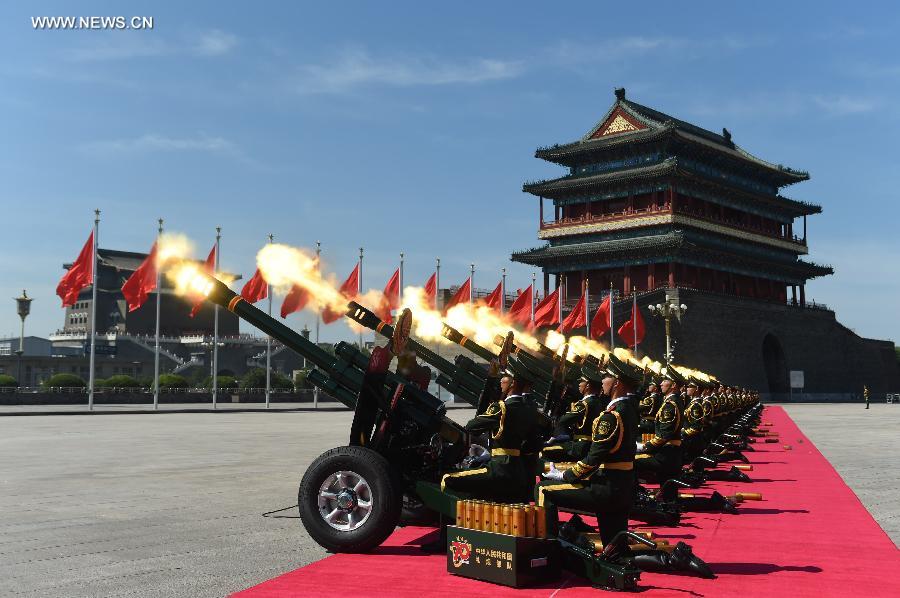 Gun salute held for V-Day celebration