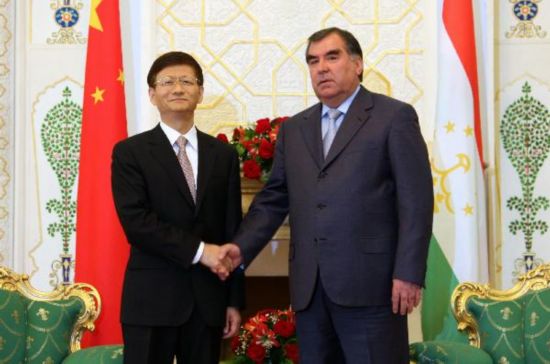 Tajikistan, China sign currency swap deal