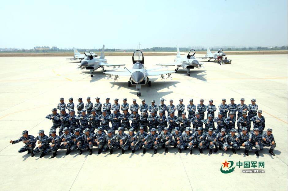 Pilots attending V-Day parade take group photos with their planes