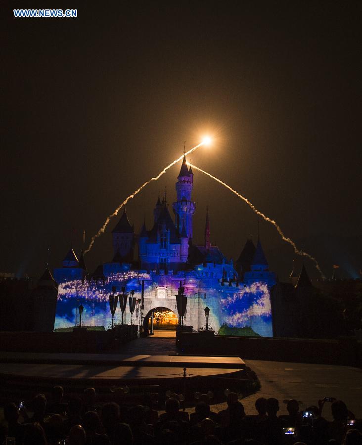 Hong Kong Disneyland holds celebration for 10th anniversary