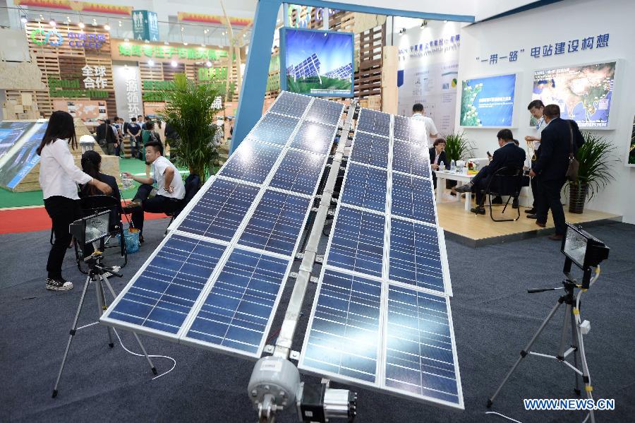 New energy exhibition held during China-Arab States Expo 2015