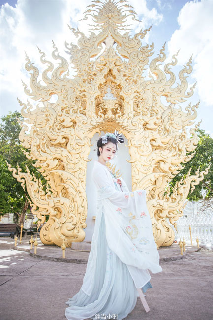 Art photos of Chinese beauty in Han Chinese clothing
