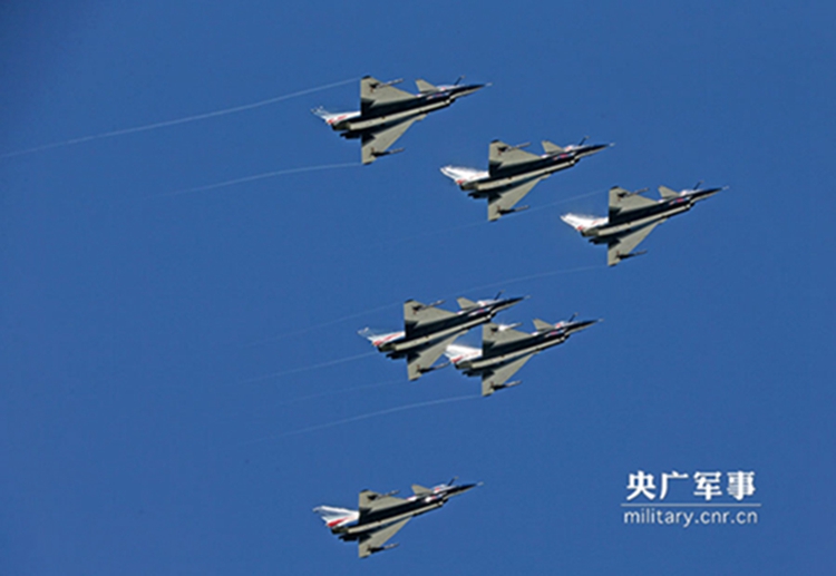 China air force stages stunning aerobatics performance