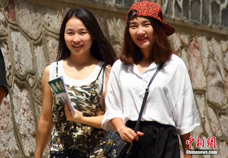 Nanjing University of  Arts welcomes fresh students 