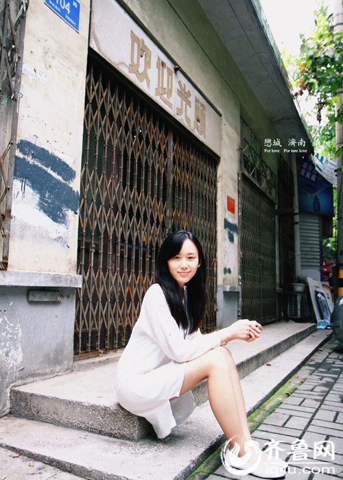 Girl captures the beauty of Jinan with cameras