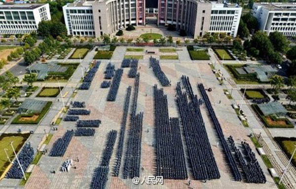 9,000 freshmen participate in military training in Wuhan
