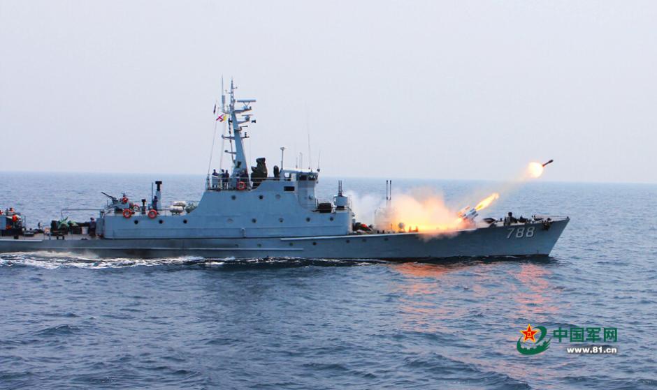 South China Sea Fleet carries out anti-submarine drill