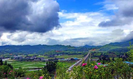 High-speed rail in NE China linking borders of North Korea and Russia starts operation