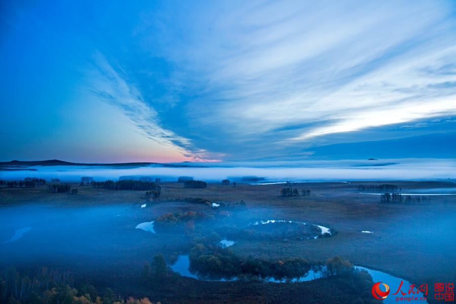 Picturesque autumn scenery of Nanwenghe Wetland