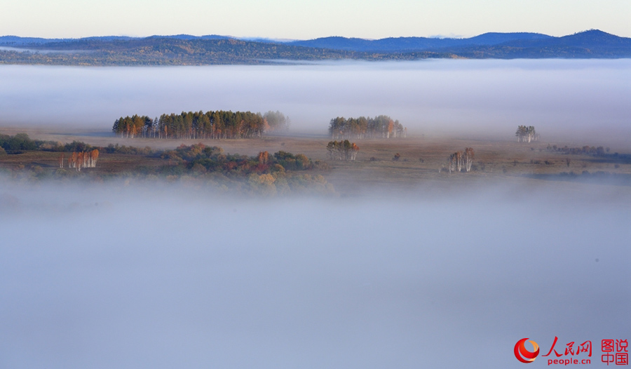 Picturesque autumn scenery of Nanwenghe Wetland