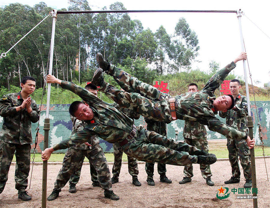 Guangxi armed police conducts various physical exercises