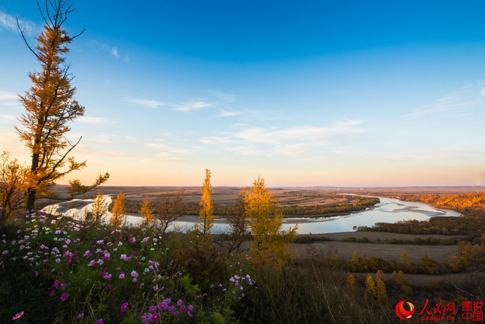 Autumn scenery of Luding Mountain and Huma River in NE China