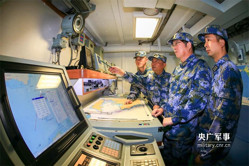 Chinese, French warships take part in joint drill 