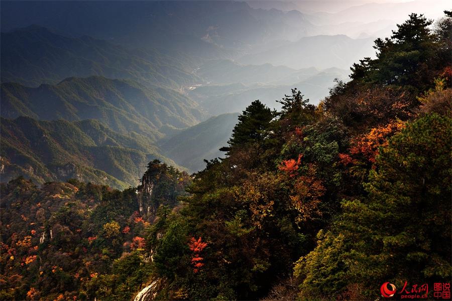 Laojunshan Mountain in autumn