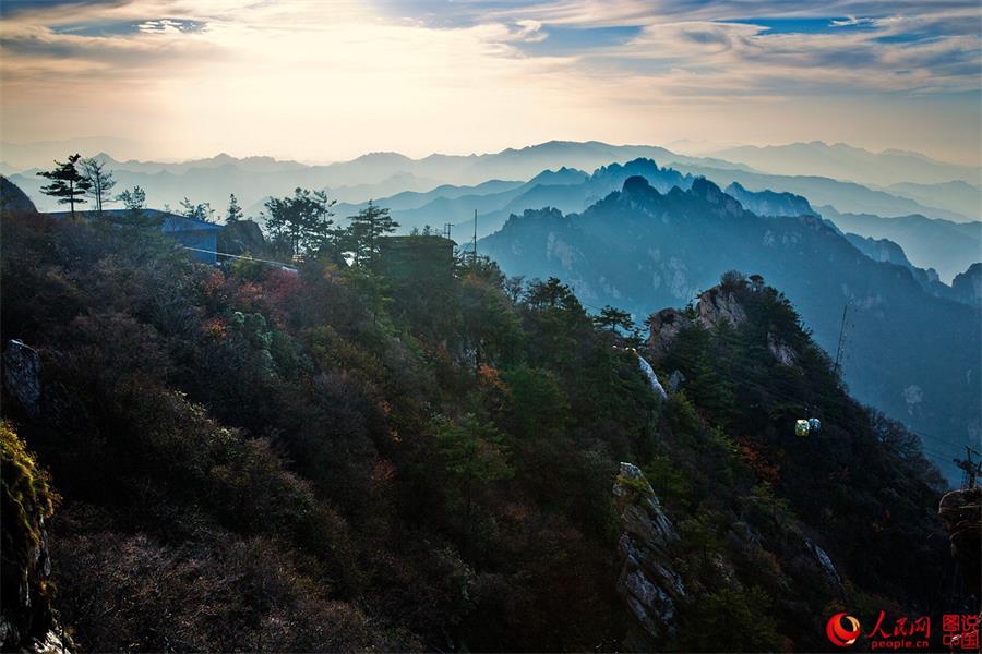 Laojunshan Mountain in autumn