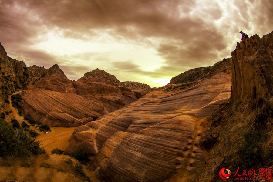 'The Wave' in China