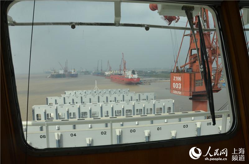 World first G4 RORO containership delivered in Shanghai