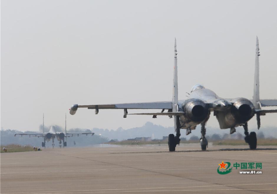 J-10, J-11, Sukhoi Su-30 fighters vs. HQ-9 anti-aircraft missile system