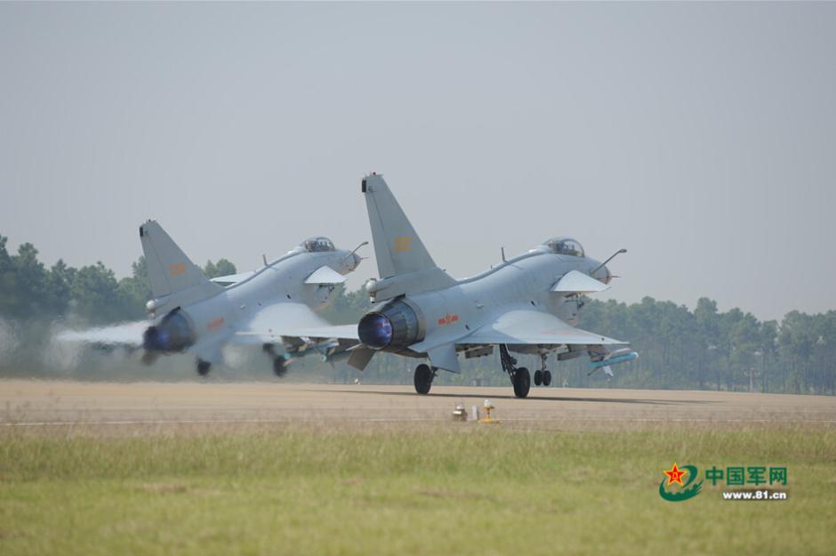 J-10, J-11, Sukhoi Su-30 fighters vs. HQ-9 anti-aircraft missile system