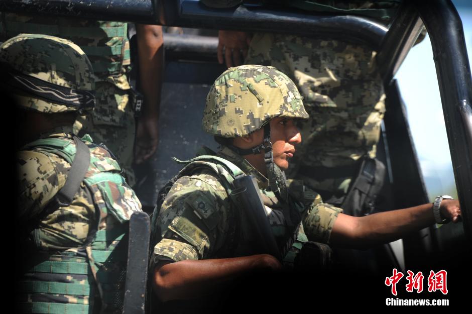 Chinese Navy ship offers medical service to people in Acapulco