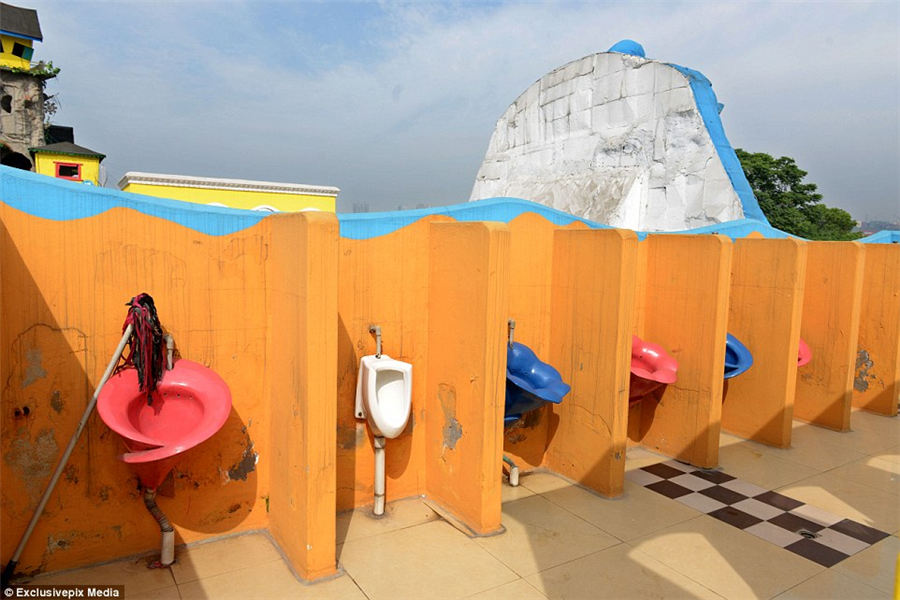 From a UFO to a giant camera: China's wackiest WC's revealed to mark World Toilet Day