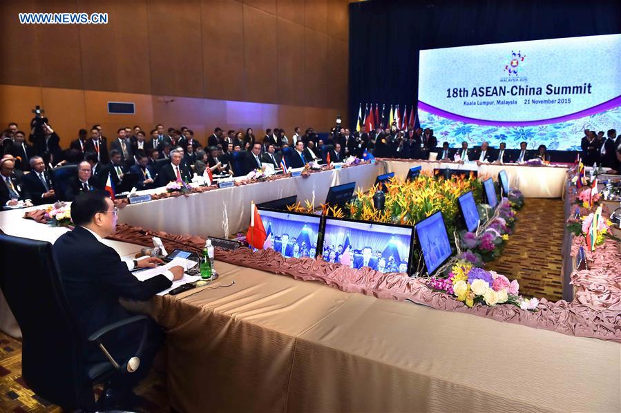 Spotlight: China launches FTA push at ASEAN summits