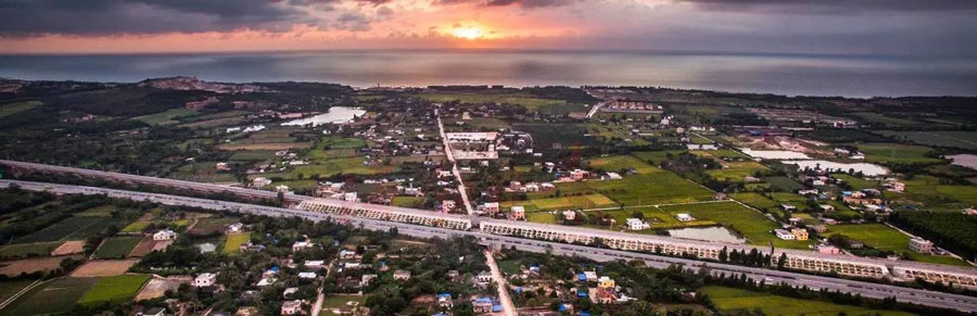 Amazing scenery along world's first around-the-island high-speed rail 