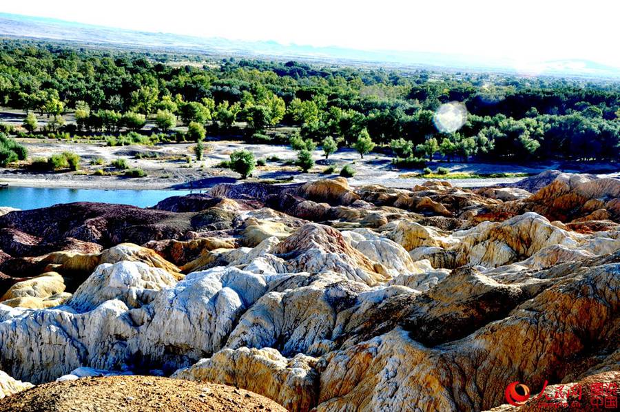 Amazing scenery of Rainbow Beach in Xinjiang