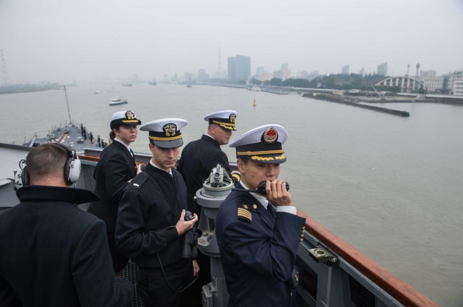 Warships of China, the U.S conduct joint exercise in the East China Sea