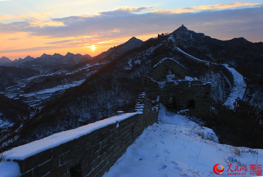 Zhuizishan Great Wall after snow