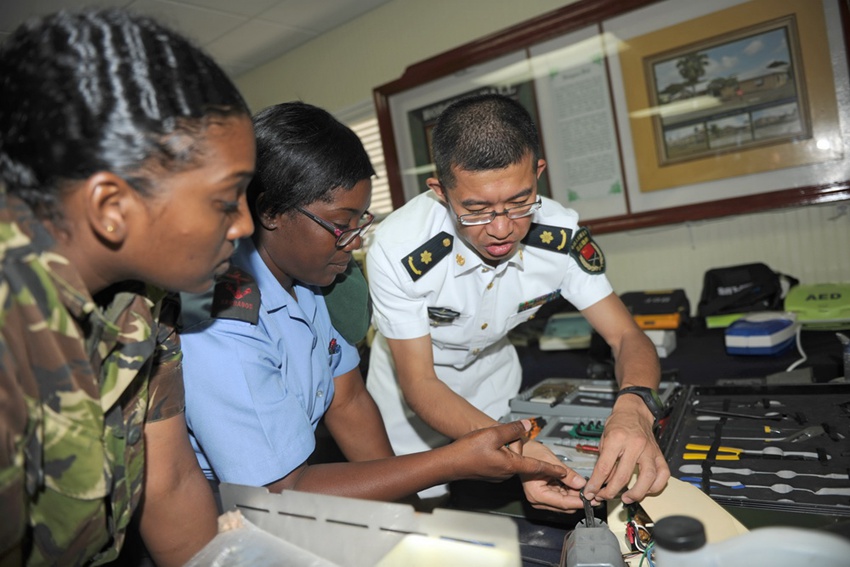 Chinese naval hospital arrives in Barbados for medical service