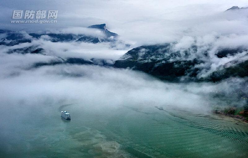 Spectacular aerial photos of the Three Gorges