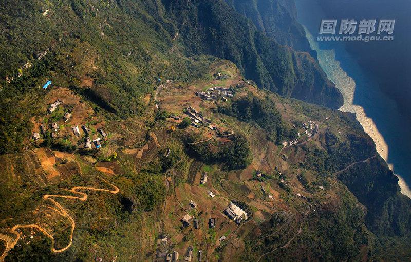 Spectacular aerial photos of the Three Gorges