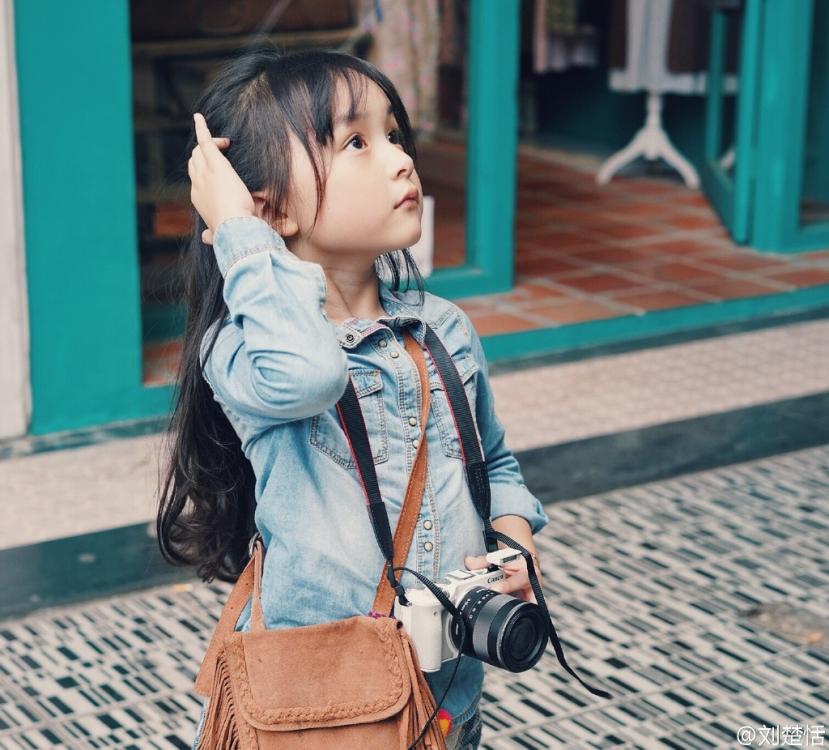 Child star of little Miyue releases new photos