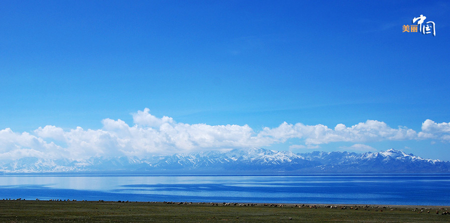 Stunning Sayram Lake in Xinjiang