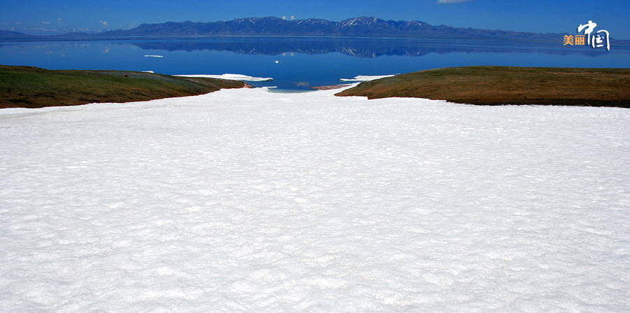 Stunning Sayram Lake in Xinjiang