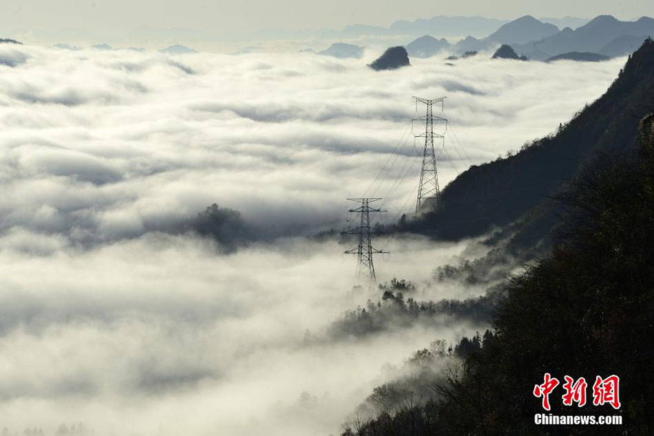 Breathtaking Sea of Clouds at Three Gorges Dam in Hubei