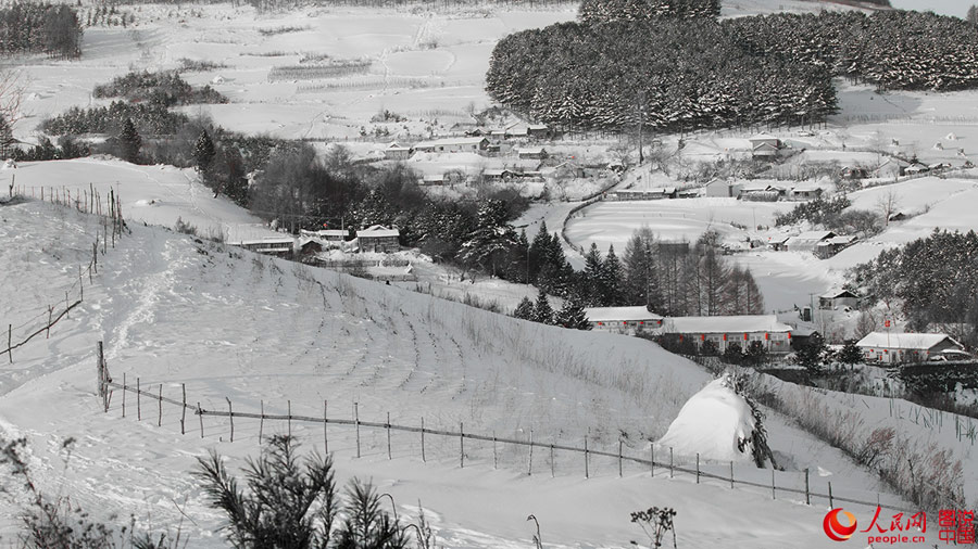 Picturesque snow scenery of Songling village