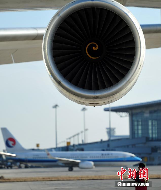 World's largest cargo plane lands in Shijiazhuang