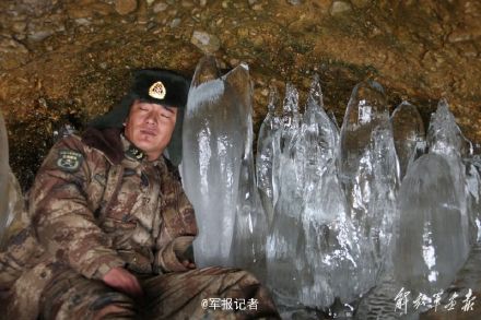 Braving cold at -18 deg C, soldiers patrol the border in Ngari
