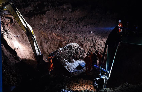 59 Missing as Landslide Hits South China