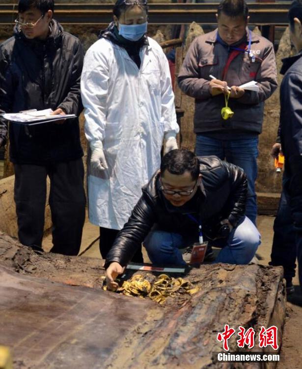 A large number of gold items unearthed in Nanchang